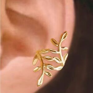 Elegant Gold Leaf Earrings